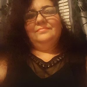 Meet your Posher, Raquel